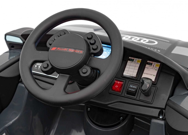 Audi RSQ E-TRON Fahrzeug Grau
