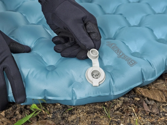 AlpineLite Camping Isomatte mit AirCinch System