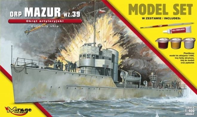 Polnisches Artillerieschiff-Modell ORP Mazur 1939