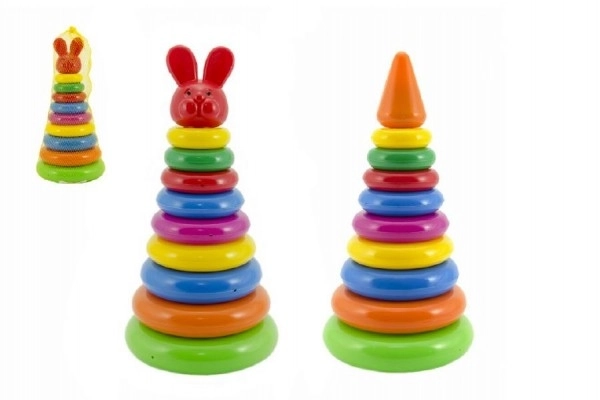 Farbenfrohe Ringpyramide für Kinder