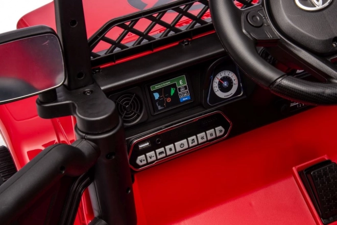 Rotes elektrisches Geländewagen-Spielzeug