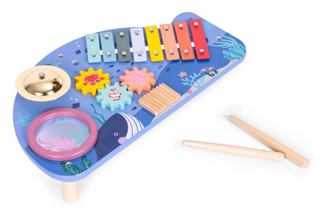 Musikinstrumenttisch mit Xylophon, Becken und Tamburin im Meeresthema von ECOTOYS