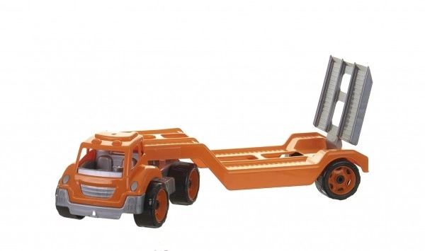 LKW mit Autotransporter