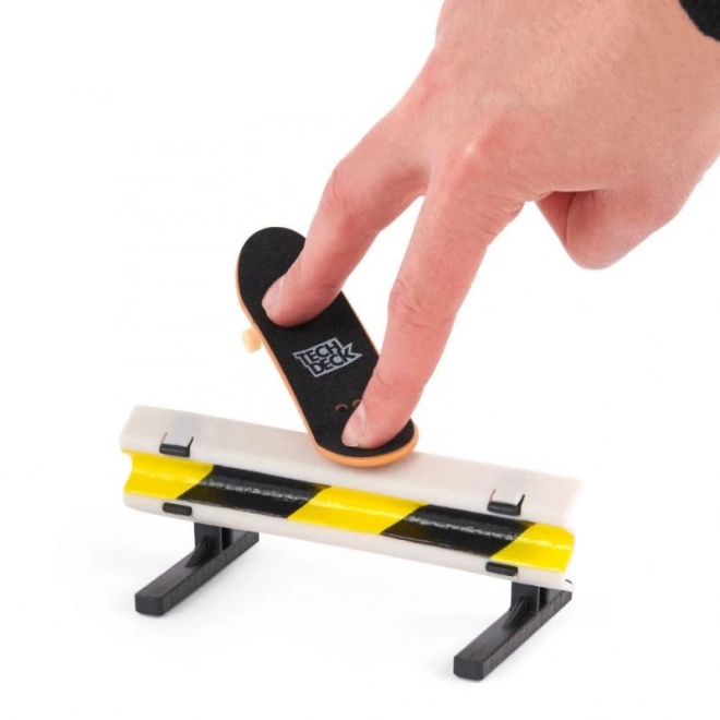 Tech Deck Fingerboard Set mit Hindernis