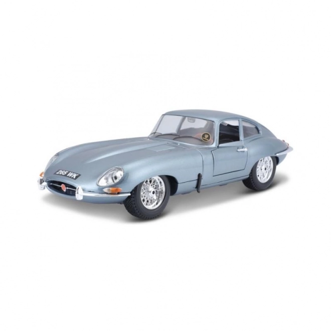 Bburago Jaguar E-Type Coupé Silber Blau Metallic Modell