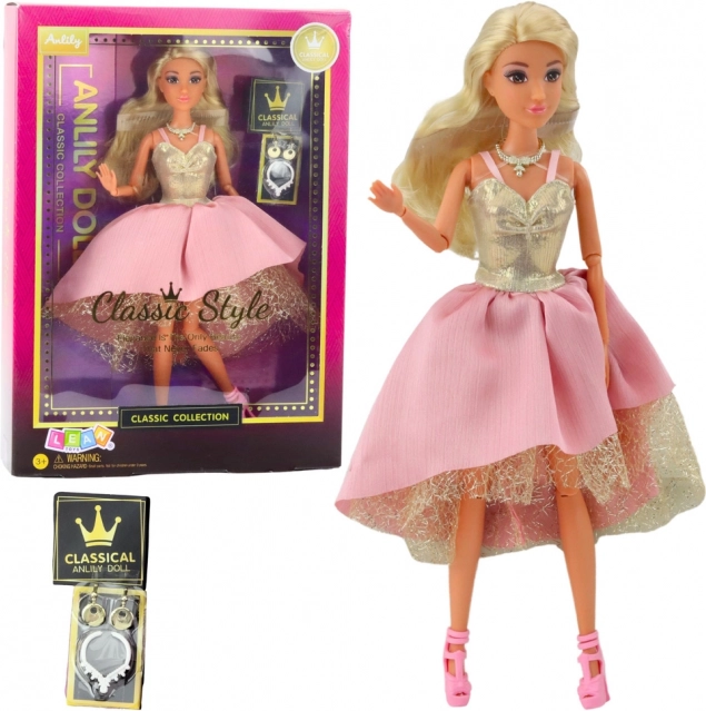 Puppe ANLILY in eleganten gold-rosafarbenen Ballkleidern mit Accessoires