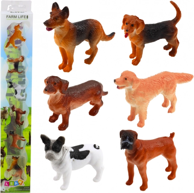 Set aus Miniatur-Hundefiguren
