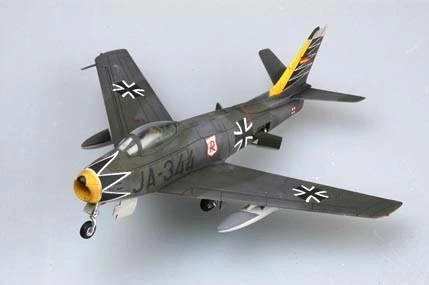 Modellbausatz F-86F SABRE