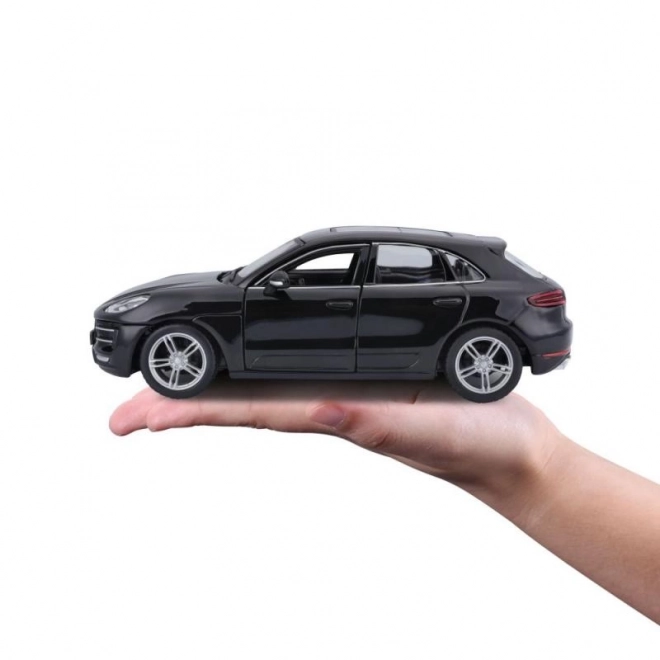 Porsche Macan Modellauto Bburago 1:24 Schwarz