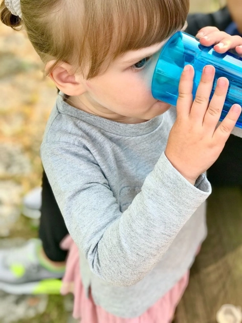 Bruchsicherer Trainingsbecher für Kinder Blau