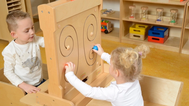 Schiebe-Tafel Schmetterlingsform Montessori