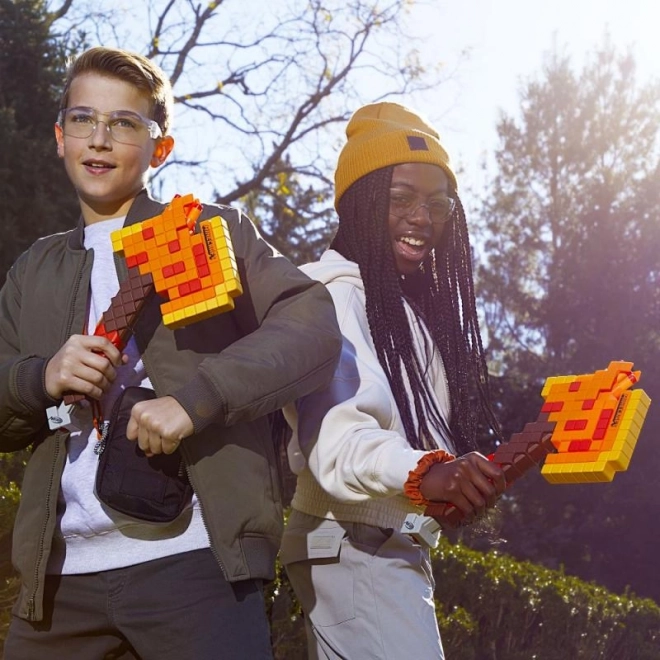 NERF Minecraft Feuerbrand-Axt