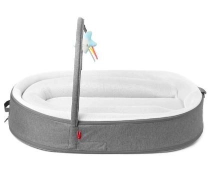 Baby-Nest Playful Retreat von SKIP HOP