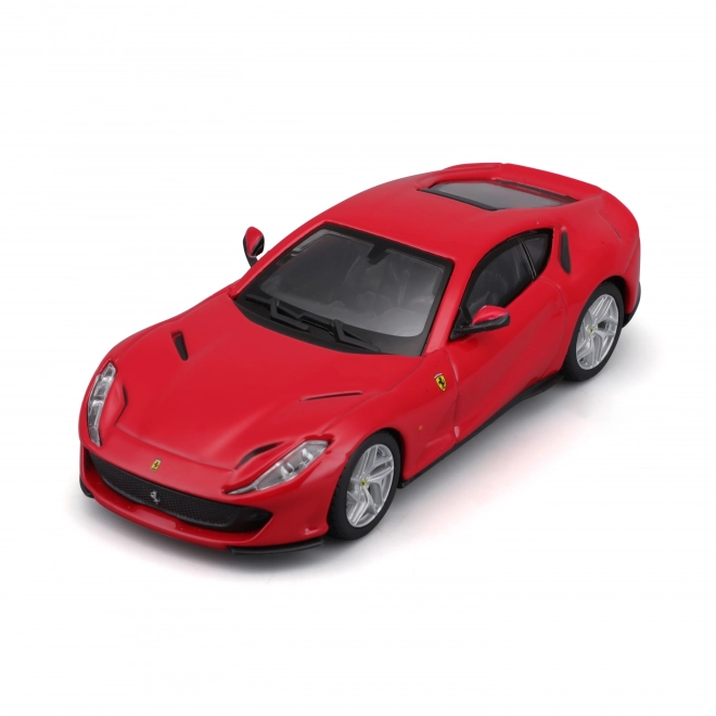 Ferrari 812 Superfast Modellauto Rot