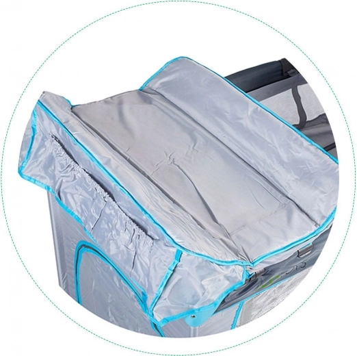 Wickelauflage und praktischer Organizer