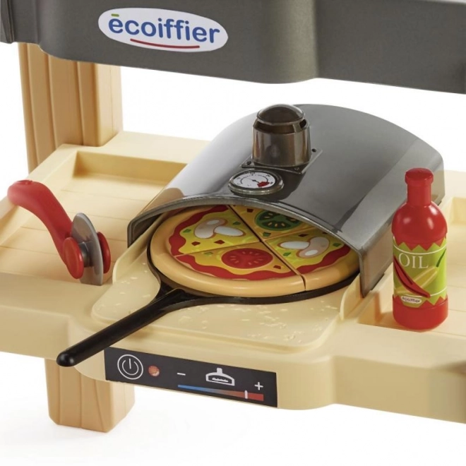 Sommerküche mit Pizzaofen
