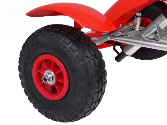 Sportlicher grüner Tretauto-Kart mit aufblasbaren Rädern
