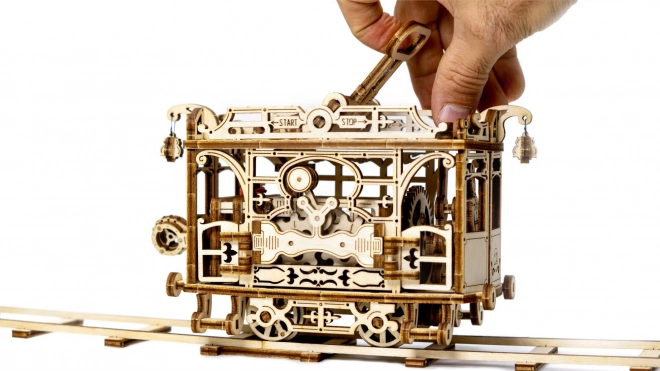 Holz Mechanisches 3D-Puzzle Stadtstraßenbahn mit Schienen