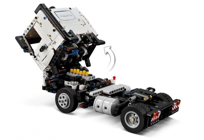 Lego Technic Volvo FMX Lastwagen und EC230 Elektrische Bagger