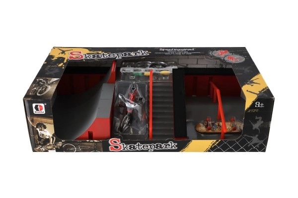 Skatepark Set mit Rampe und Finger-Skateboard