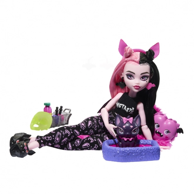 Monster High Creepover Party Puppe Draculaura