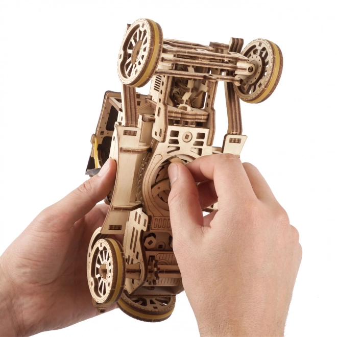 Ugears Historisches Automobil-Puzzle aus Holz