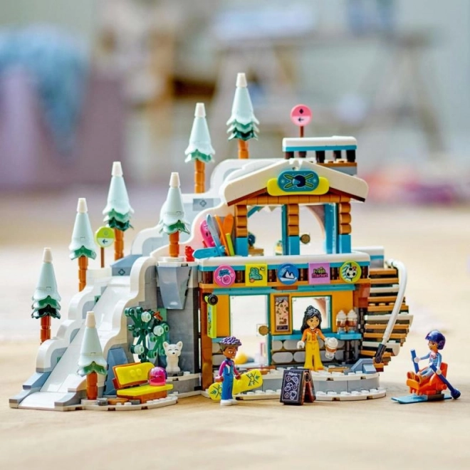 Lego Friends Ski Piste und Café