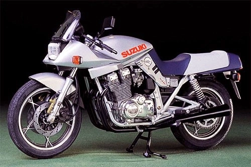 Suzuki GSX1100S Katana Bausatz