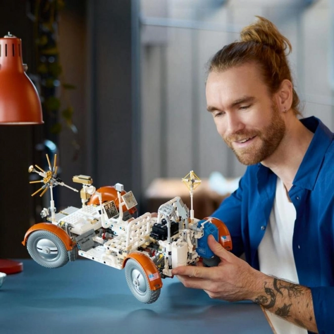 Lego Technic Nasa Apollo LRV Fahrzeug