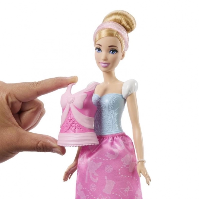 Disney Prinzessin Puppe mit Märchenhaftem Styling - Cinderella