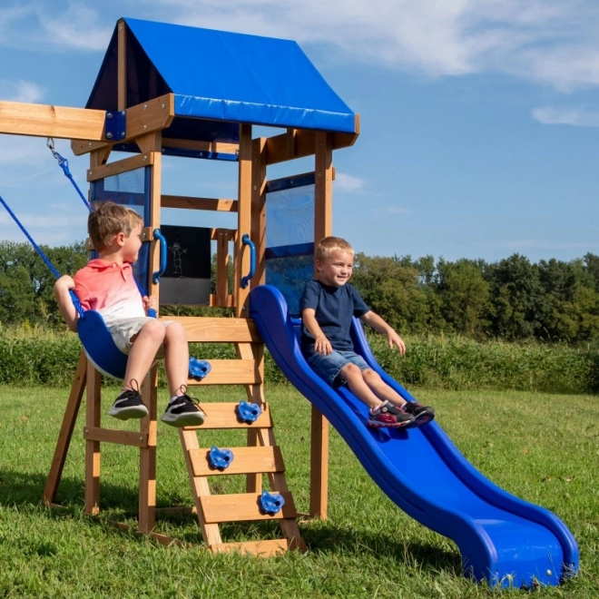 Holzspielplatz Aurora House mit Rutsche