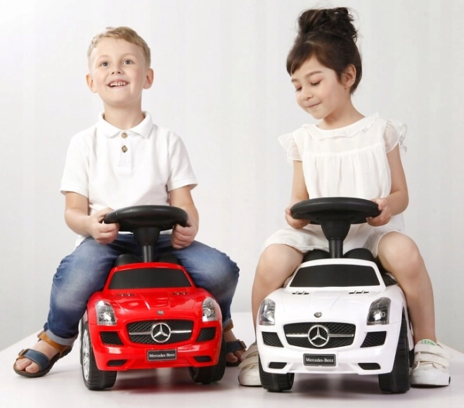 Roter Mercedes SLS Kinderrutscher