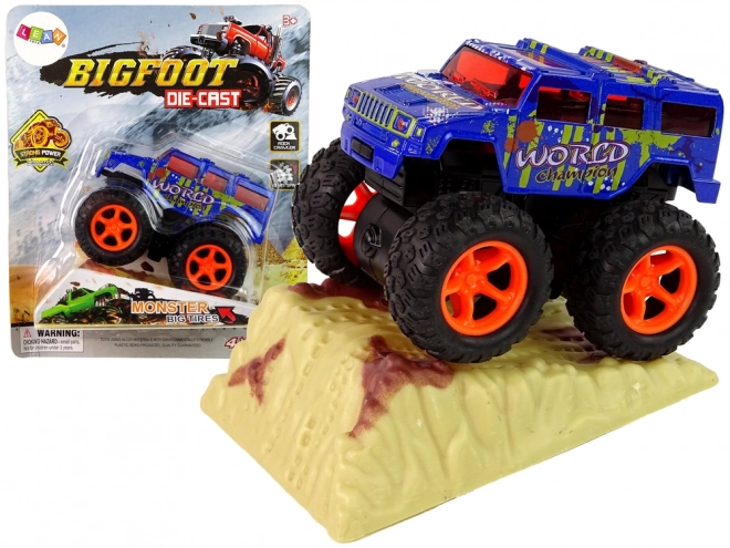 Monster Truck Spielzeugauto mit Rückziehantrieb und Sprungrampe