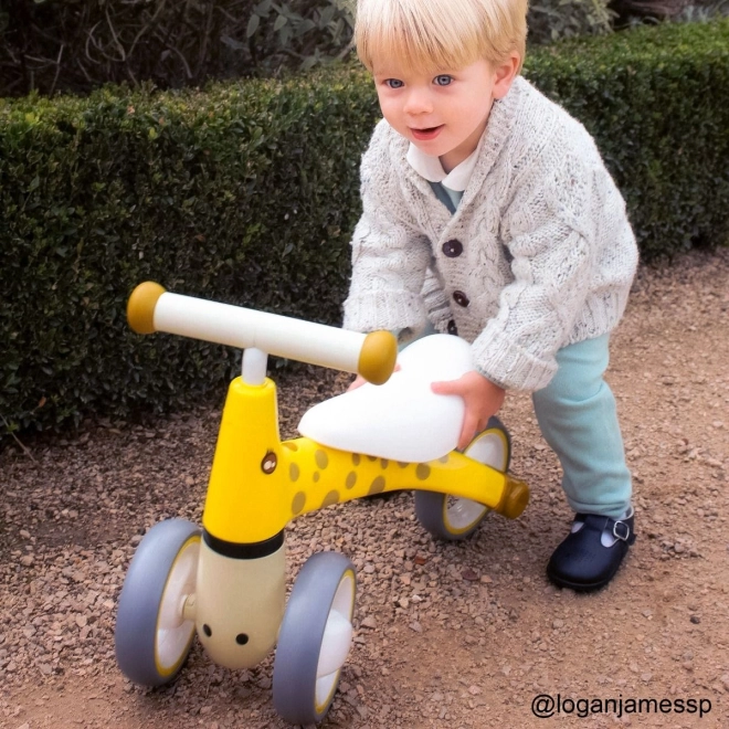 Verspieltes Giraffen-Design, das Kindern Spaß macht