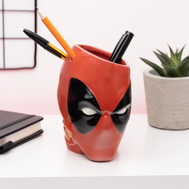 Keramik Stiftehalter Deadpool