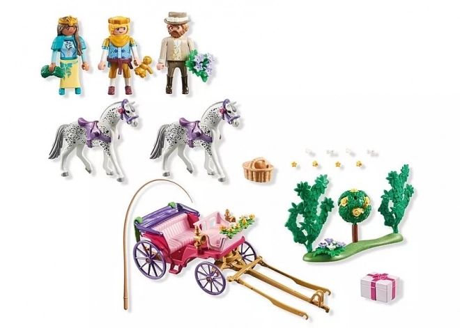 Zauberhafte Prinzessin mit Kutsche und Königspaar