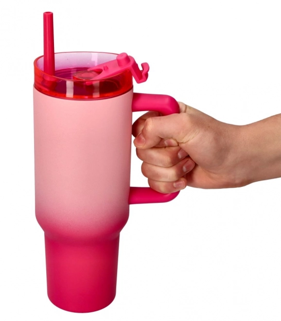 Großer rosa Thermobecher mit Strohhalm
