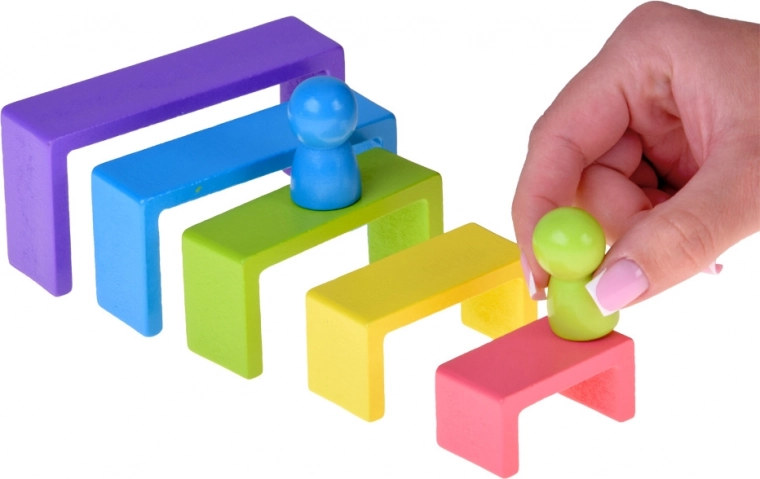 Montessori-Prinzipien für selbstständiges Spiel