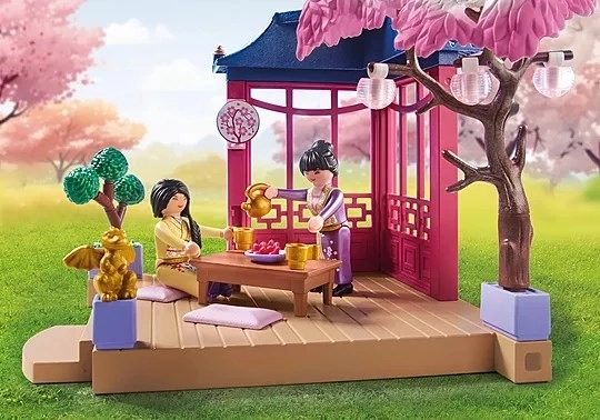 Asiatischer Garten mit Panda