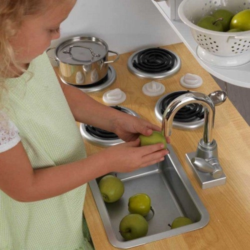 Einfach zu reinigen dank herausnehmbarem Spülbecken