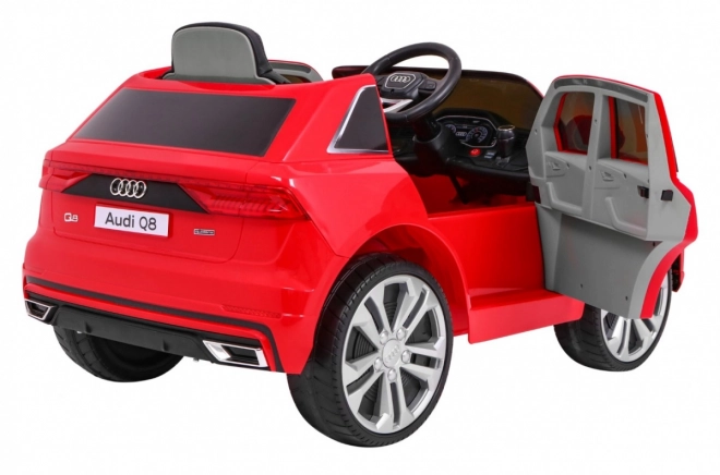 Audi Q8 Hebezeug für Kinder Batterie Rot + Fernbedienung + EVA + Langsamer Start + MP3 USB + LED-Diode