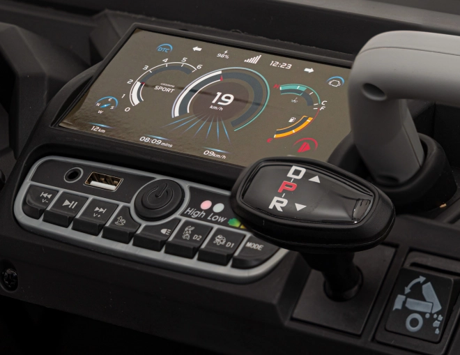Auto Pick-Up Speed 900 pro Kinder schwarz + Allradantrieb 4x4 + bewegliche Pumpe + Kofferraum + Fernbedienung + Schaufel + LED-Audio