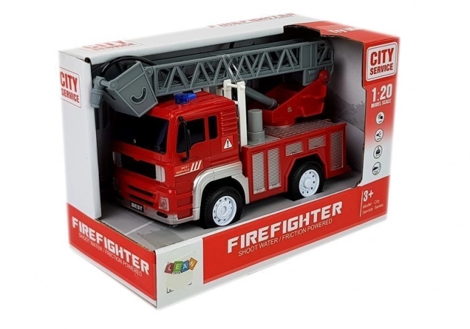 Roter Feuerwehrwagen mit Antrieb und Leiter 1:20 mit Sound