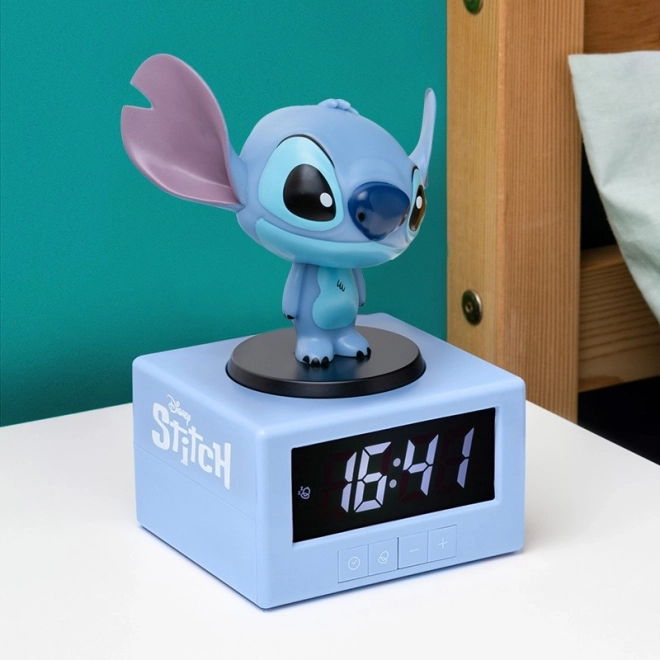 Standuhr Stitch mit Projektion