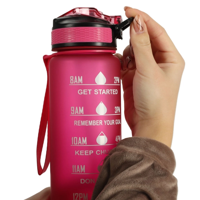 Rosa Wasserflasche mit Trinkhalm und Motivationsmarkierungen 1L