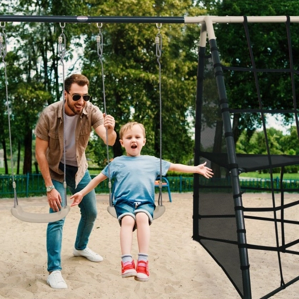 Axi Familienzentrum Kletternetz