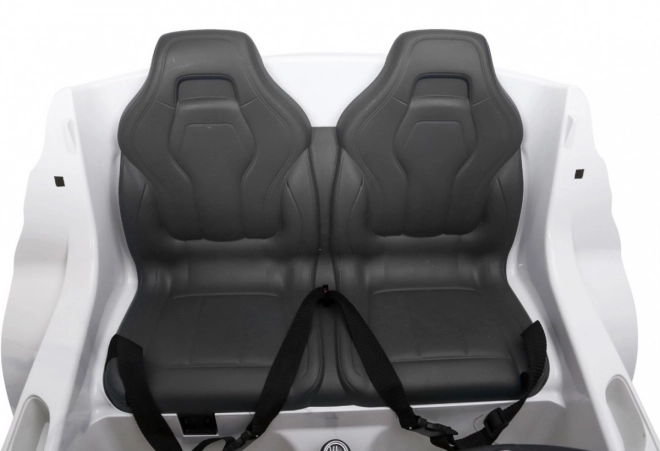 BMW X6M XXL pro 2 Kinder Weiß + Fernsteuerung + Eco-Leder + Sicherheitsgurte + langsamer Start + MP3 USB + LED