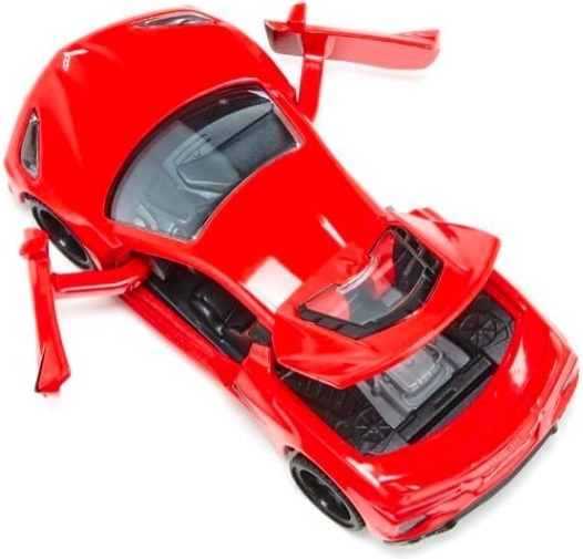 Öffnende Türen und Heckklappe