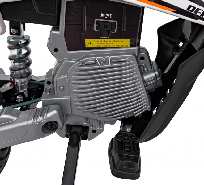 Starker Motor und Batterie