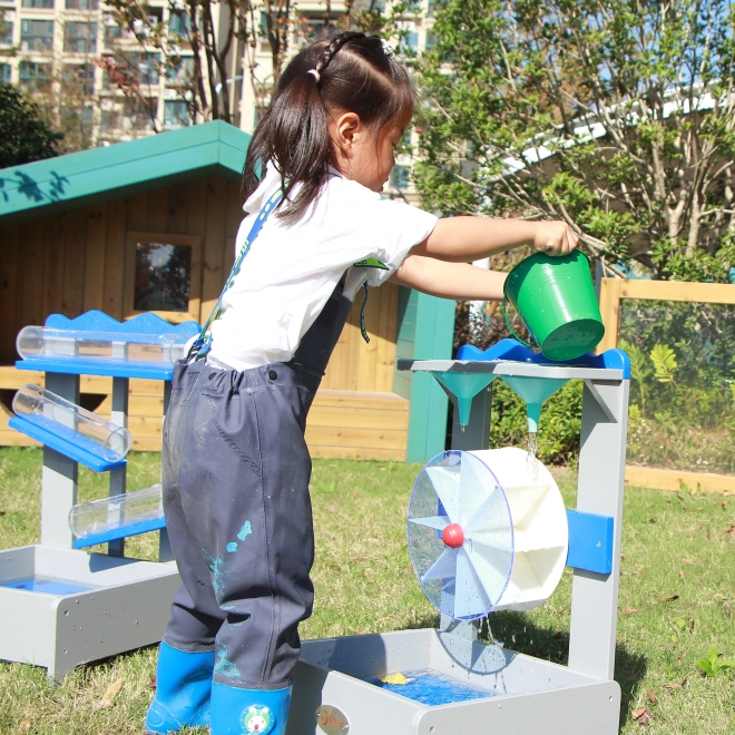 Wassermühlenspielplatz für Kinder